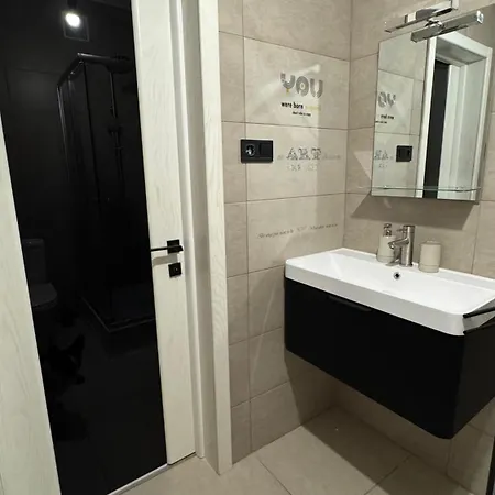 Spacious Modern Loft On Perfetskogo * Lviv